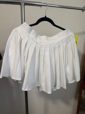 all in motion White Pleated Circle Skirt